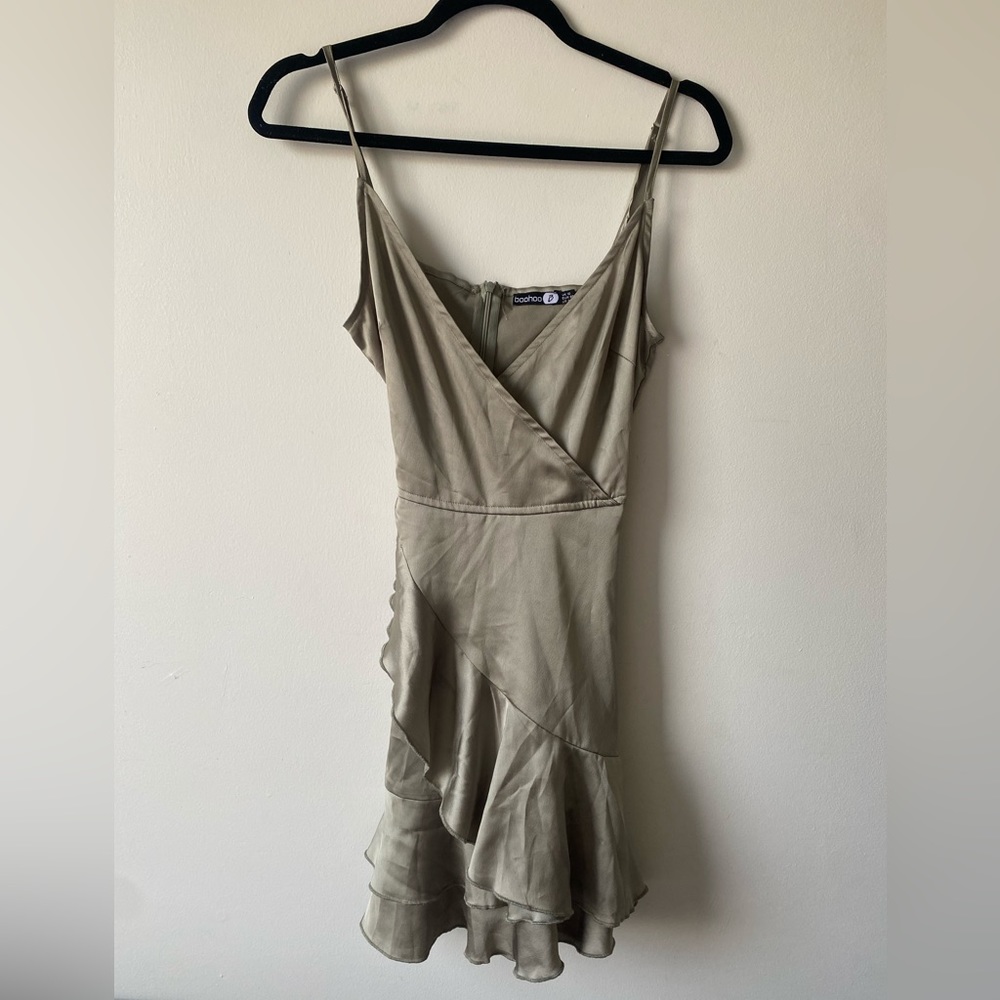 Women’s Boohoo Olive green silk wrap mini dress , Size:6
